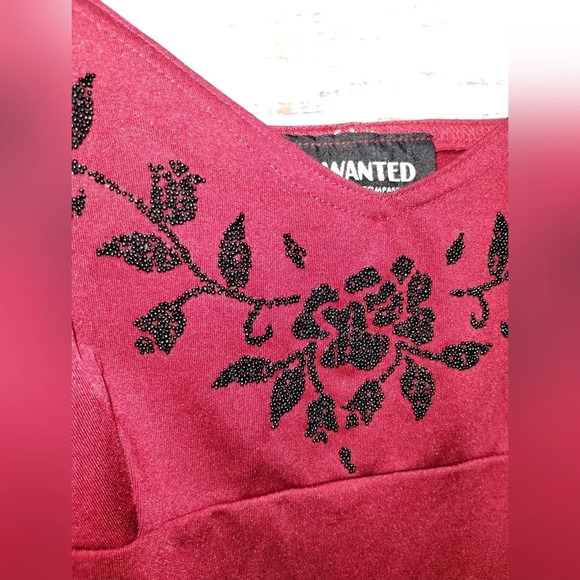 Wanted Spaghetti Strap Mini Dress in Wine Red size Medium Y2K 90's Slinky Beaded - Picture 4 of 6